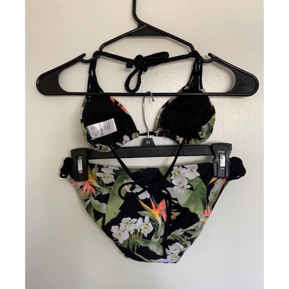 Malibu women’s floral bikini - Picture 4 of 6